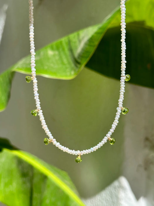 Peridot and Pearl Dainty necklace