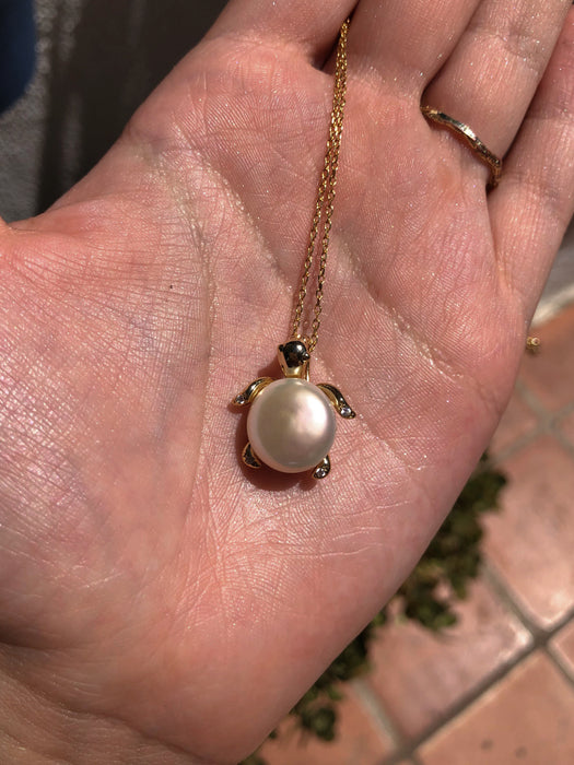 Pearl Sea Turtle Pendant Necklace