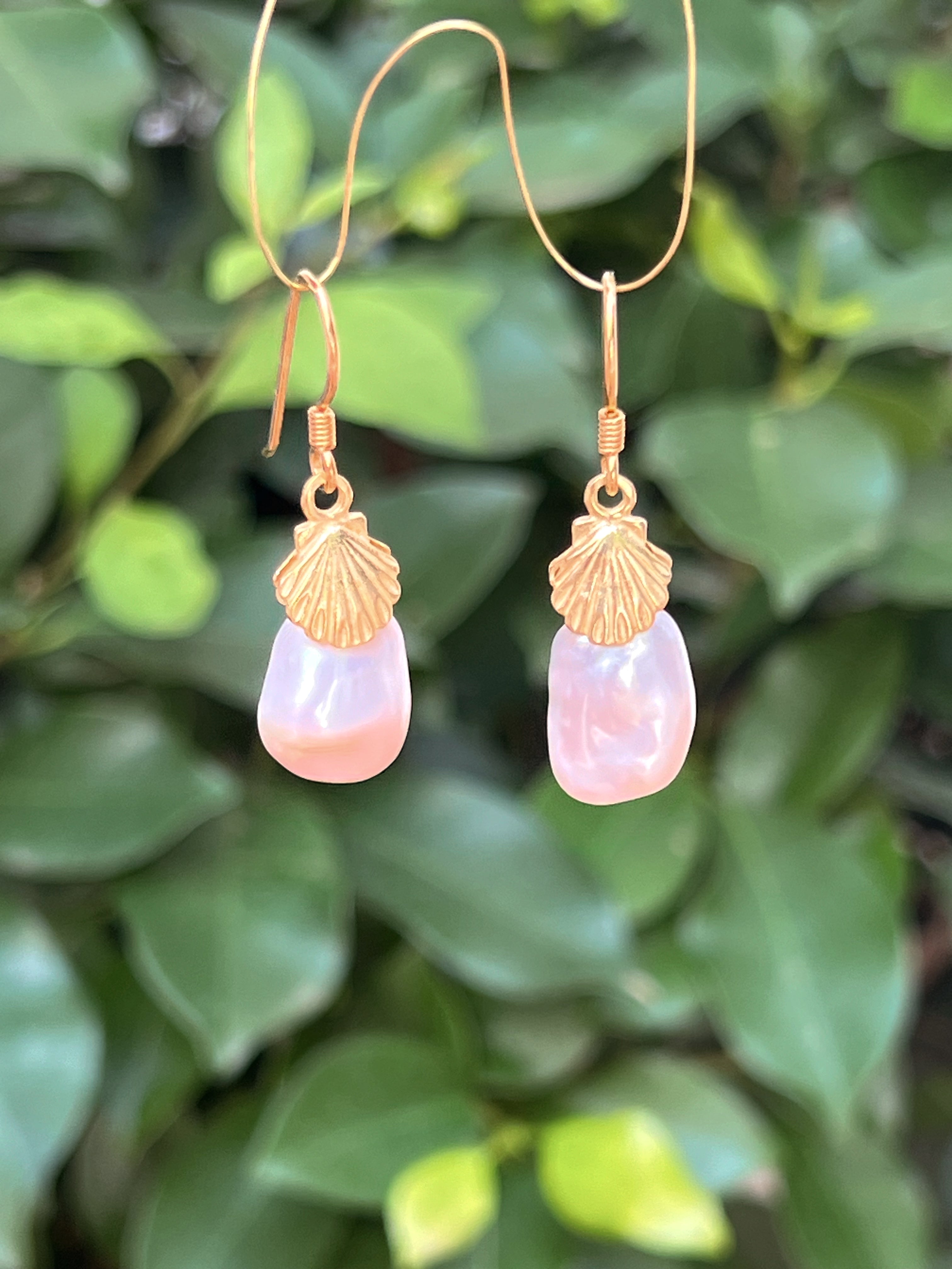 Shell Earrings With Keshi Pearls