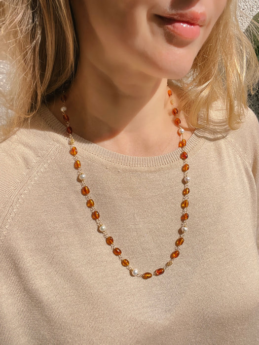 Baltic Amber and Pearl Necklace “Arroyo De Miel”
