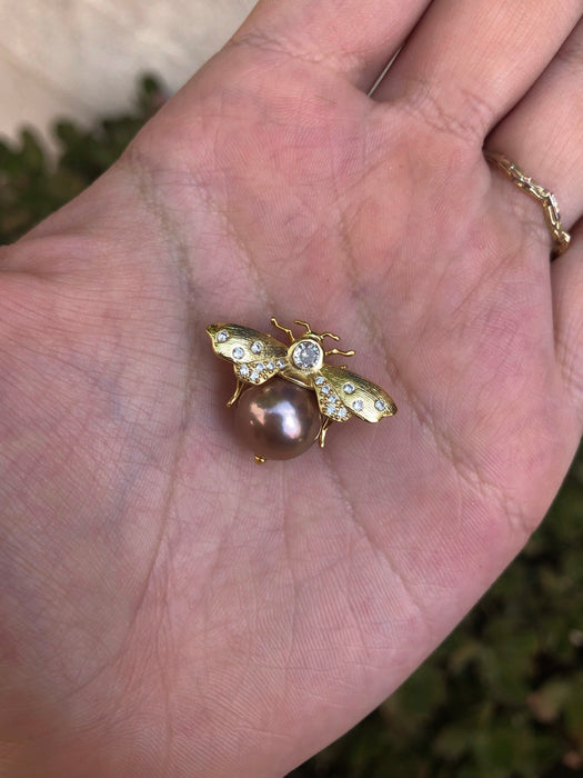 Pearl Bee Brooch