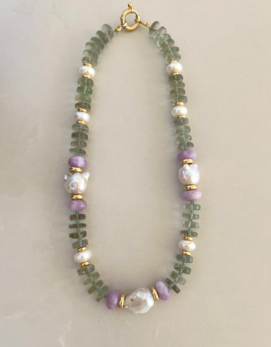 Statement Necklace In Green Amethyst And Kunzite