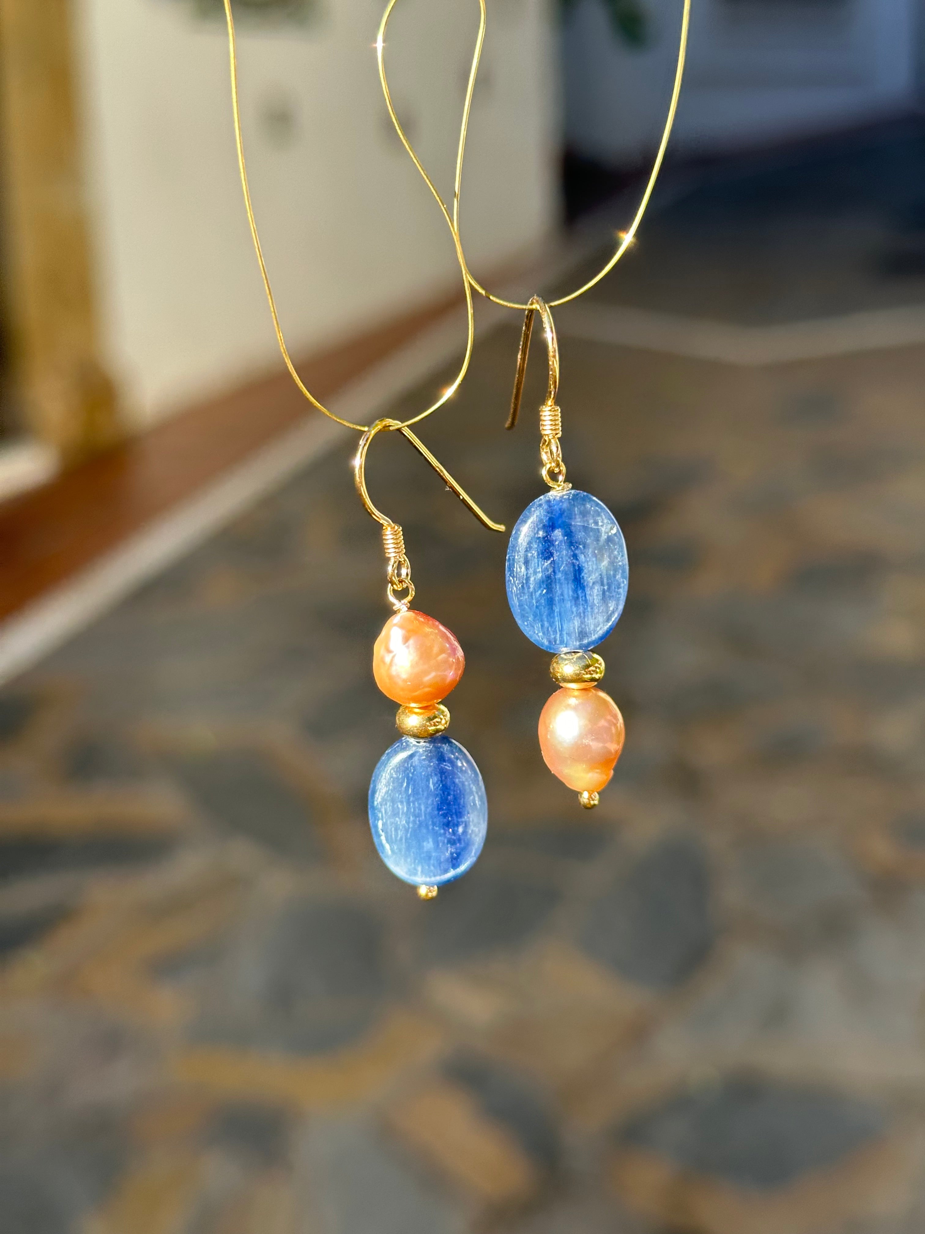 Kyanite Statement Necklace Daria