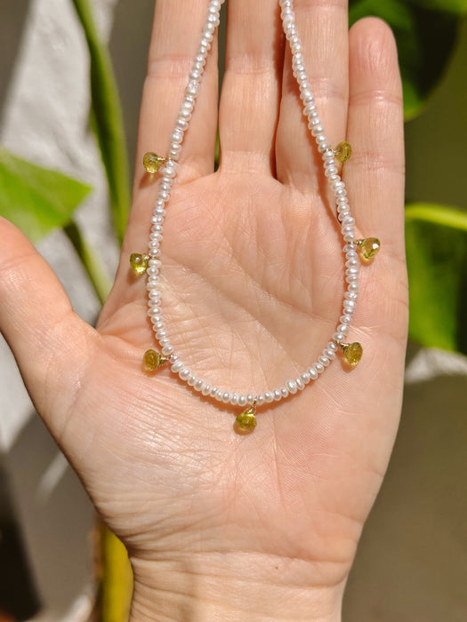 Peridot and Pearl Dainty necklace