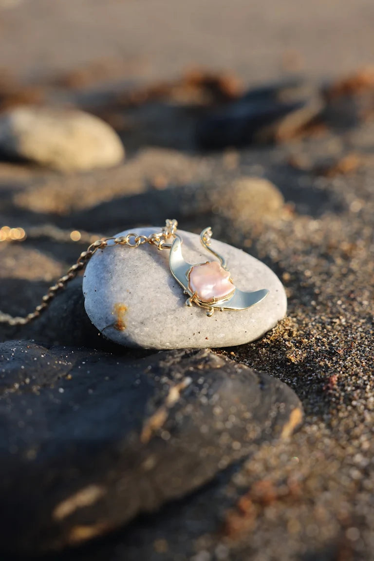 Necklace “Manta”