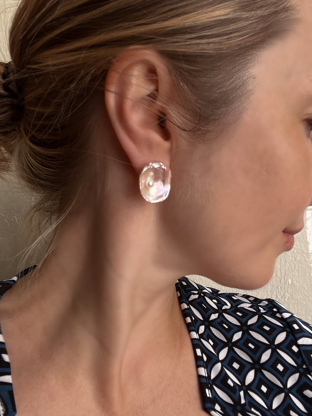 Pink Keshi Pearl Stud Earrings “Peoni”
