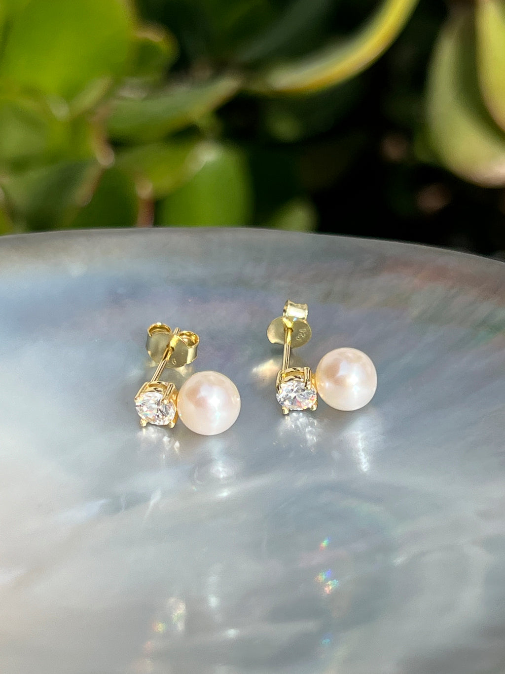 Dainty Pearl Studs With Rhinestones