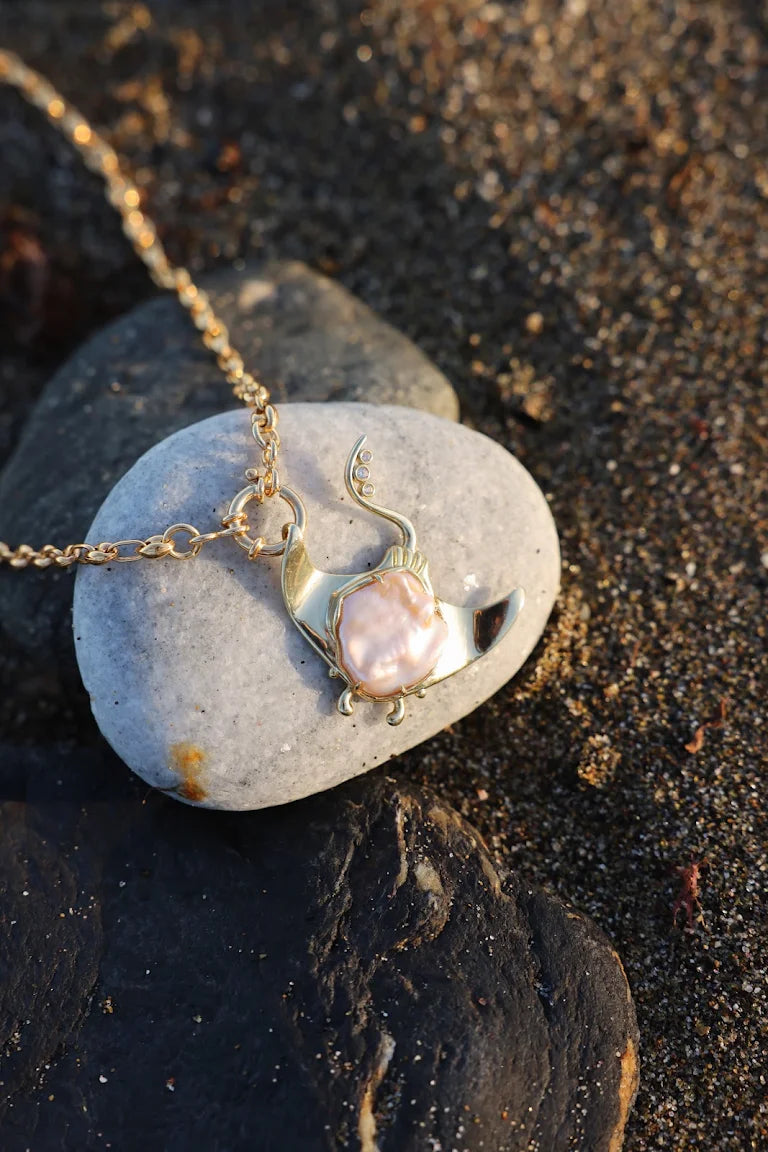 Necklace “Manta”
