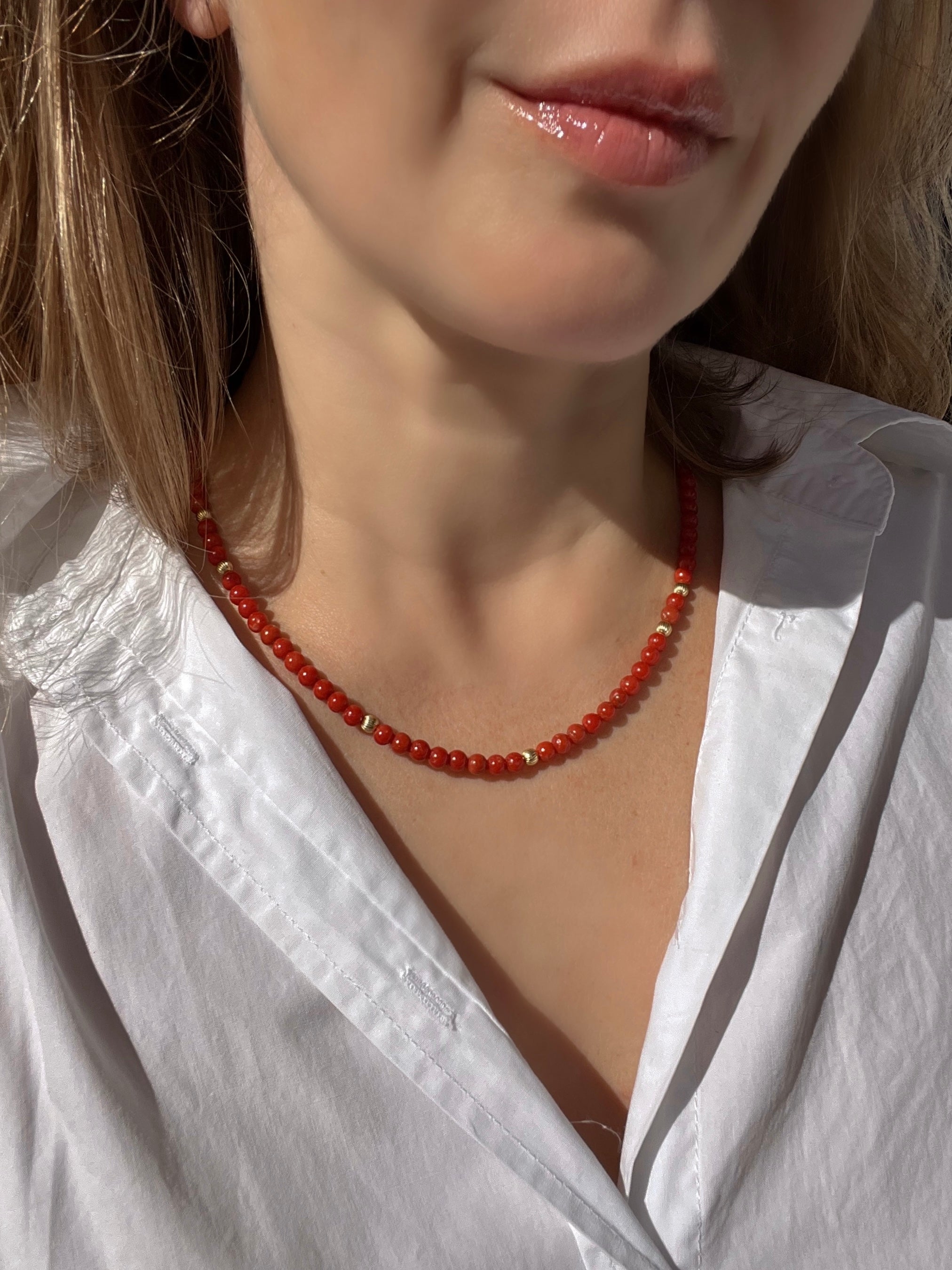 Red Mediterranean Coral Necklace in Solid 18k Gold