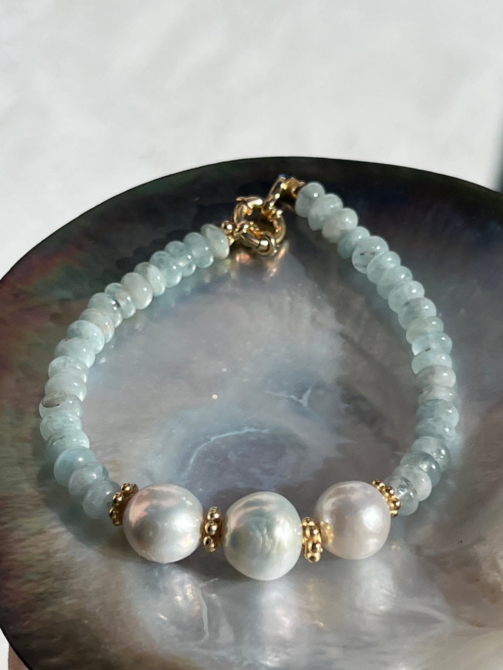 Aquamarine and Pearl Bracelet “Blue Lagoon”
