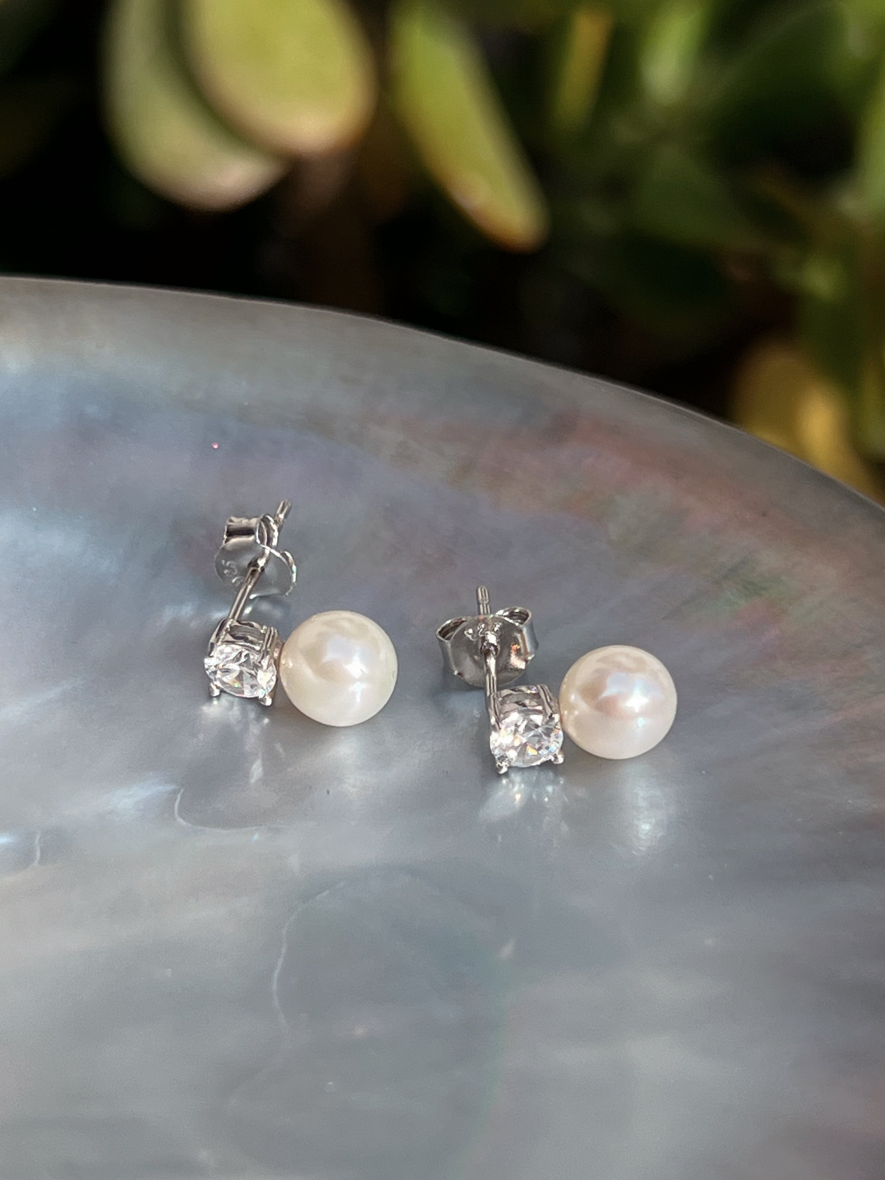 Dainty Pearl Studs With Rhinestones