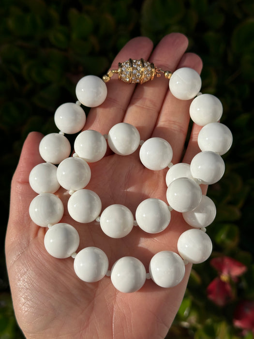Chunky Gumball Giant Clam Shell Beaded Necklace
