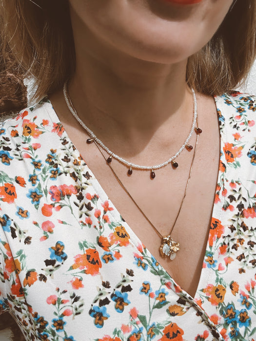 Garnet and pearl dainty necklace