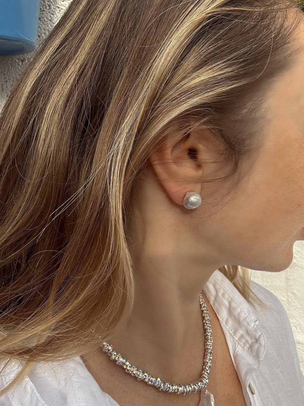 Edison Wrinkled Pearl Stud Earrings