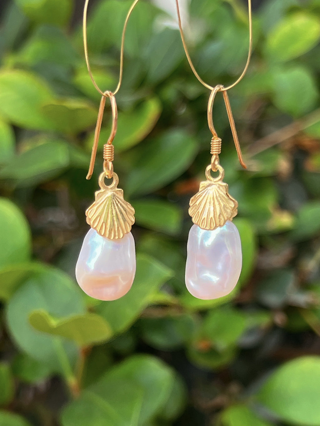 Shell Earrings With Keshi Pearls