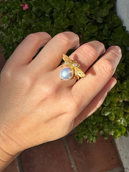 Bee Pearl Ring