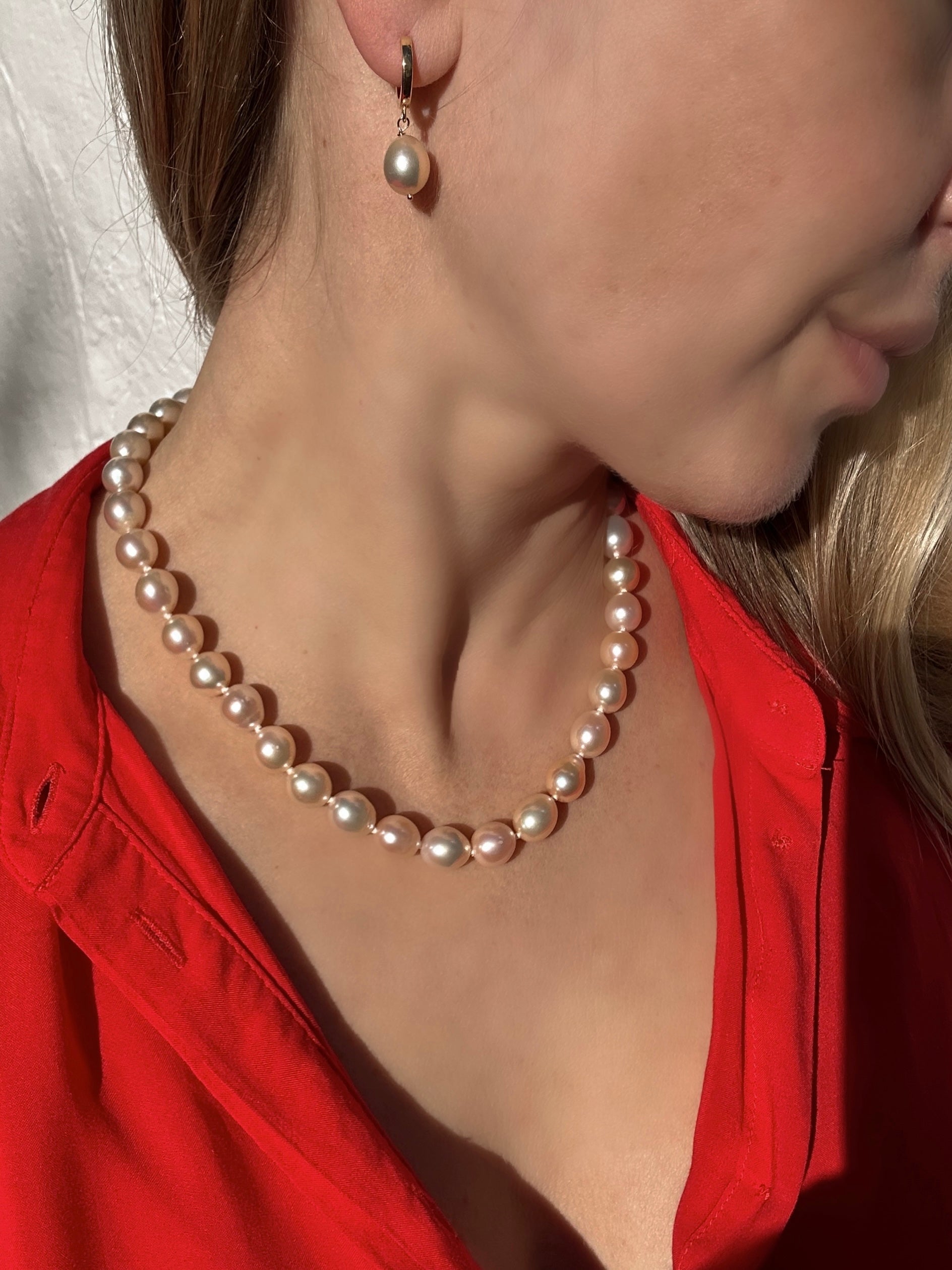 Golden Pearl Necklace