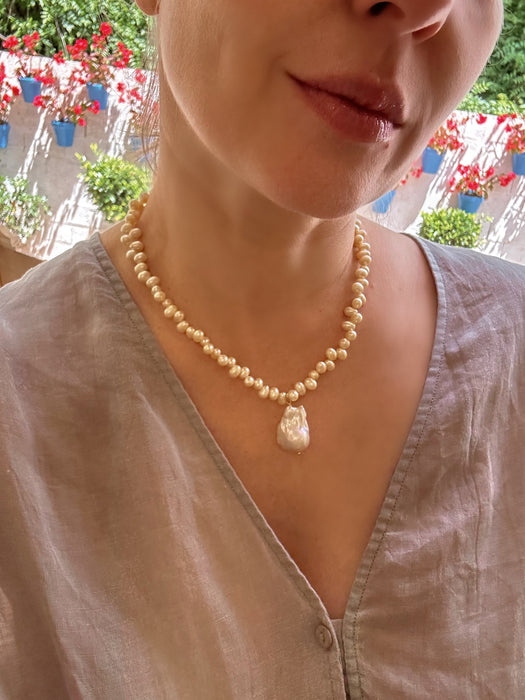 Champagne Color Pearl Necklace With Baroque Pearl Pendant