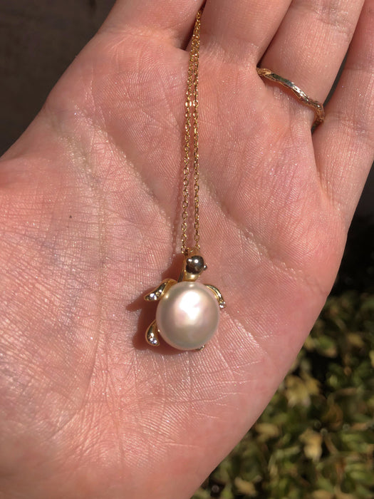 Pearl Sea Turtle Pendant Necklace