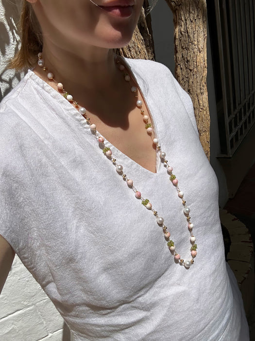 Queen Conch Shell, Pearl and Peridot Long necklace