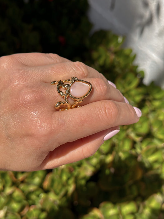 Pink Mother of Pearl Ring