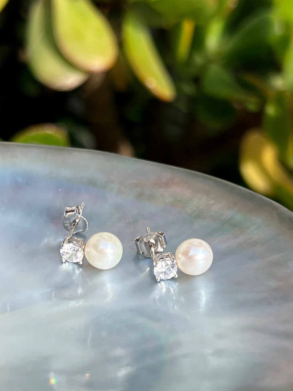 Dainty Pearl Studs With Rhinestones