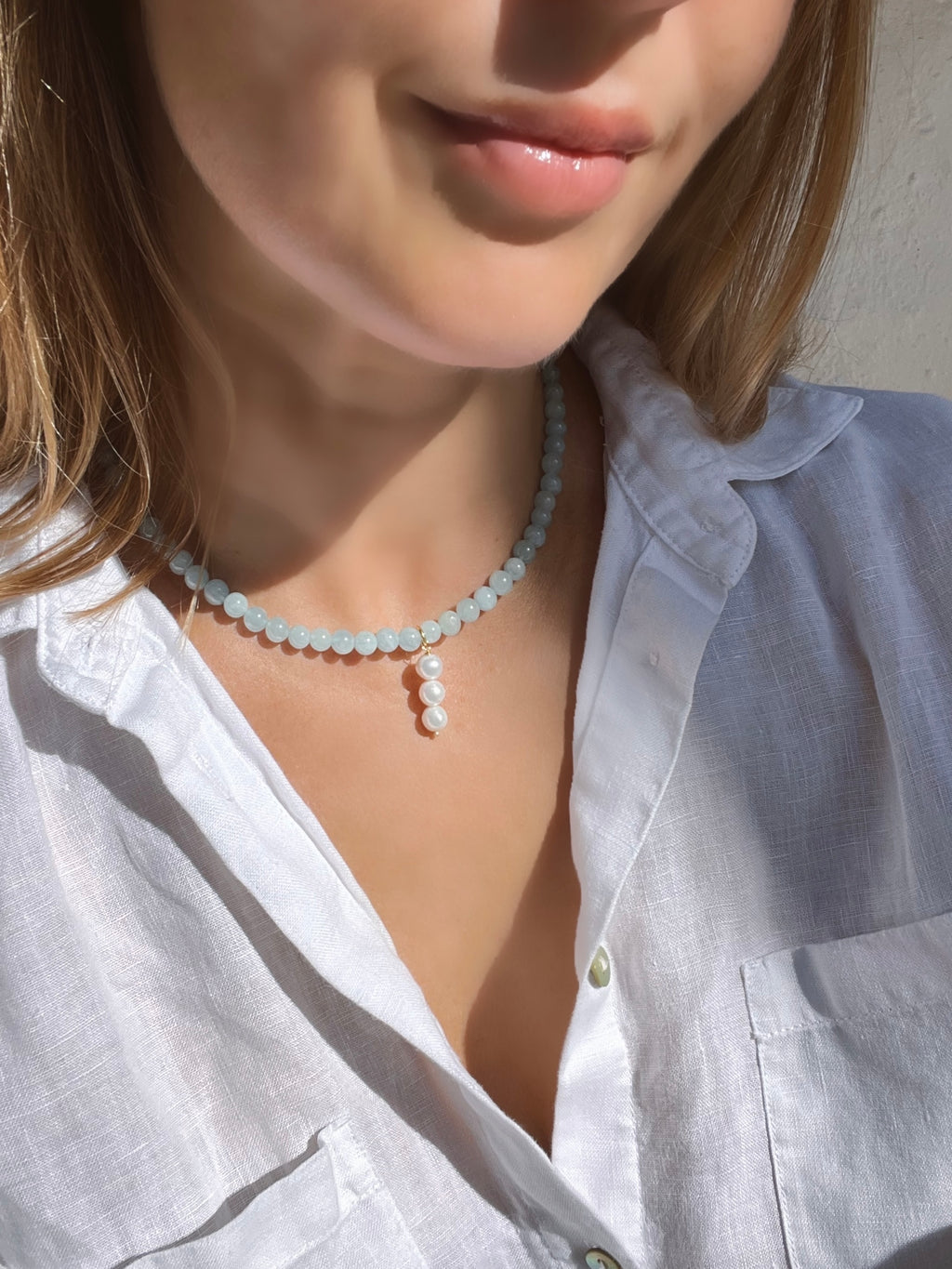 Aquamarine Beaded Choker With Pearl Pendant