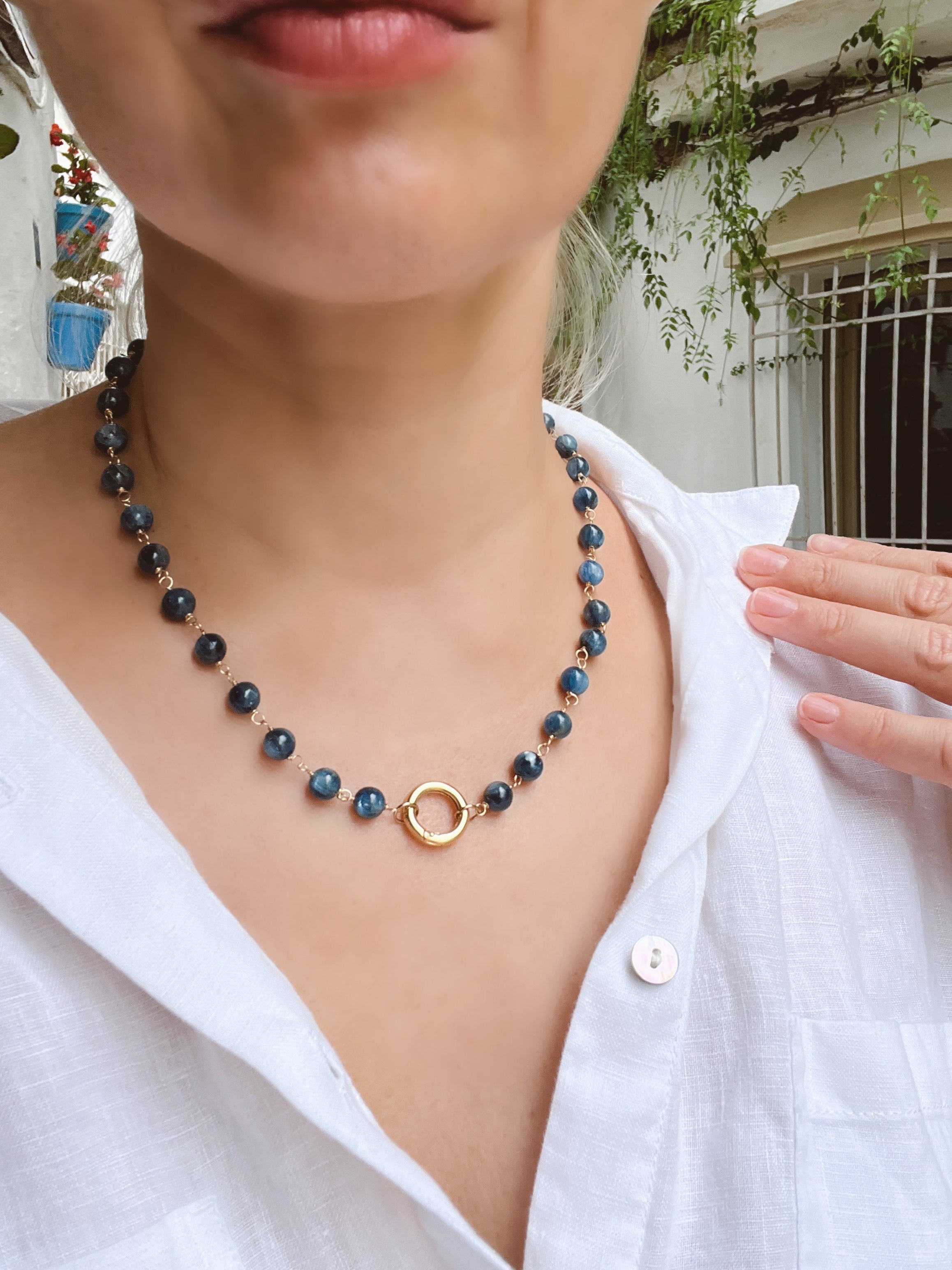 Kyanite Necklaces With Round Removable Clasp