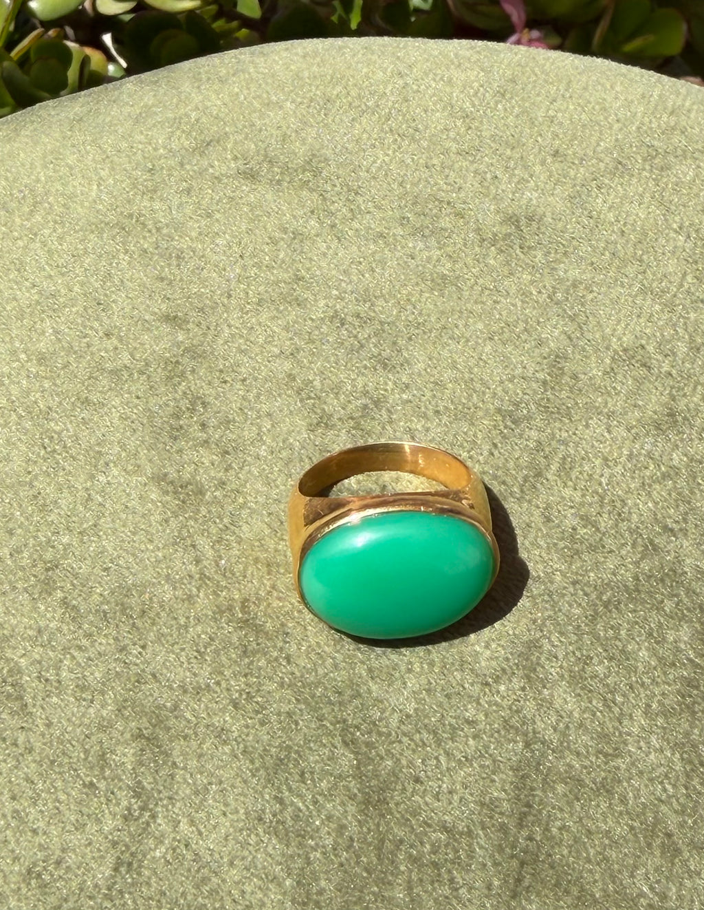 Vibrant Chrysoprase Cabochon Ring — Gold-Plated Sterling Silver
