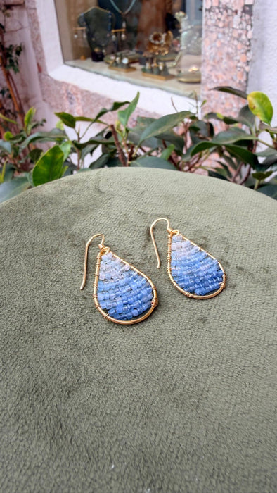 Aquamarine gradient drop earrings