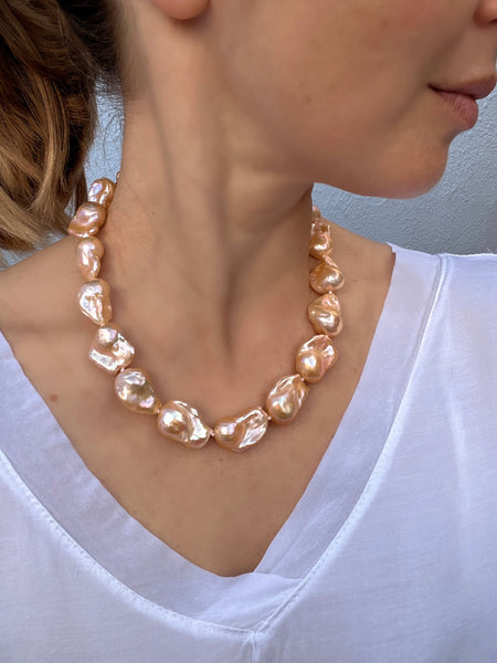 Golden Baroque Pearl Necklace Aurora Beaded Necklaces