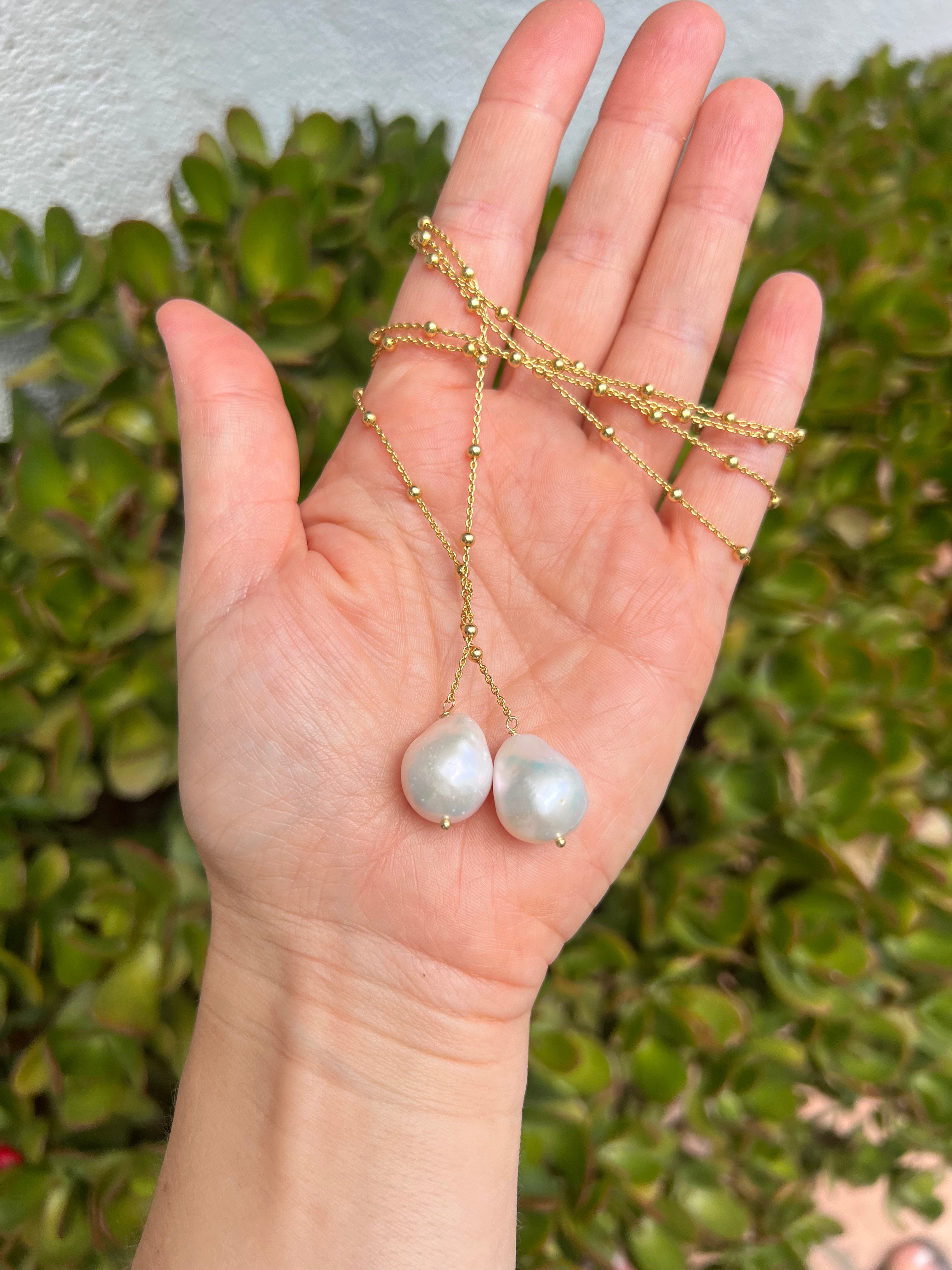 Lariat Necklace With Two Baroque Pearls