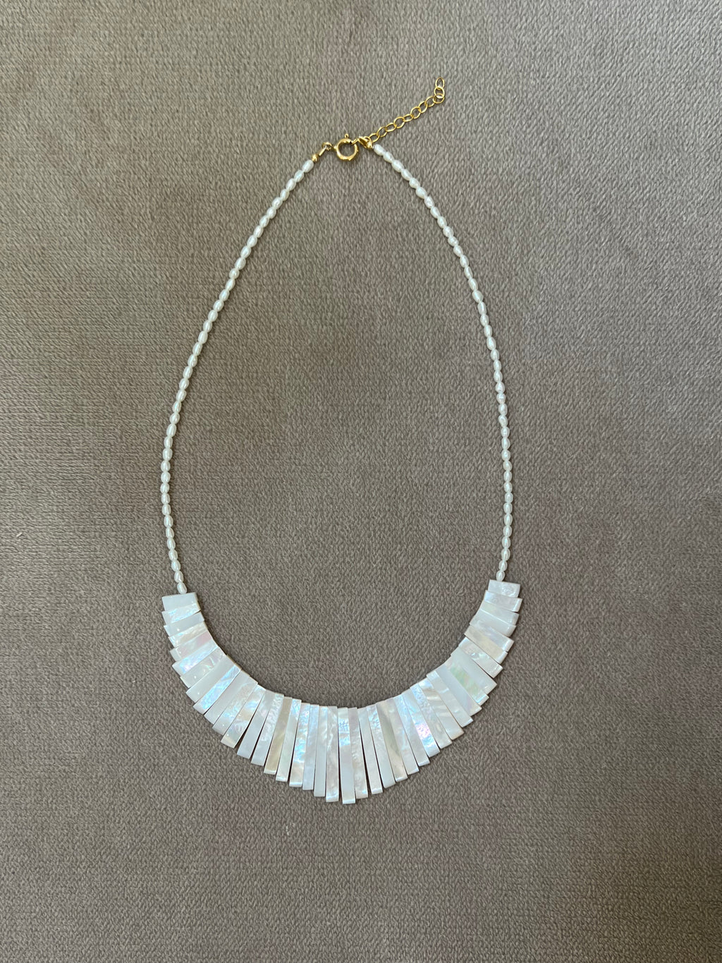Mother of pearl Necklace Ariel