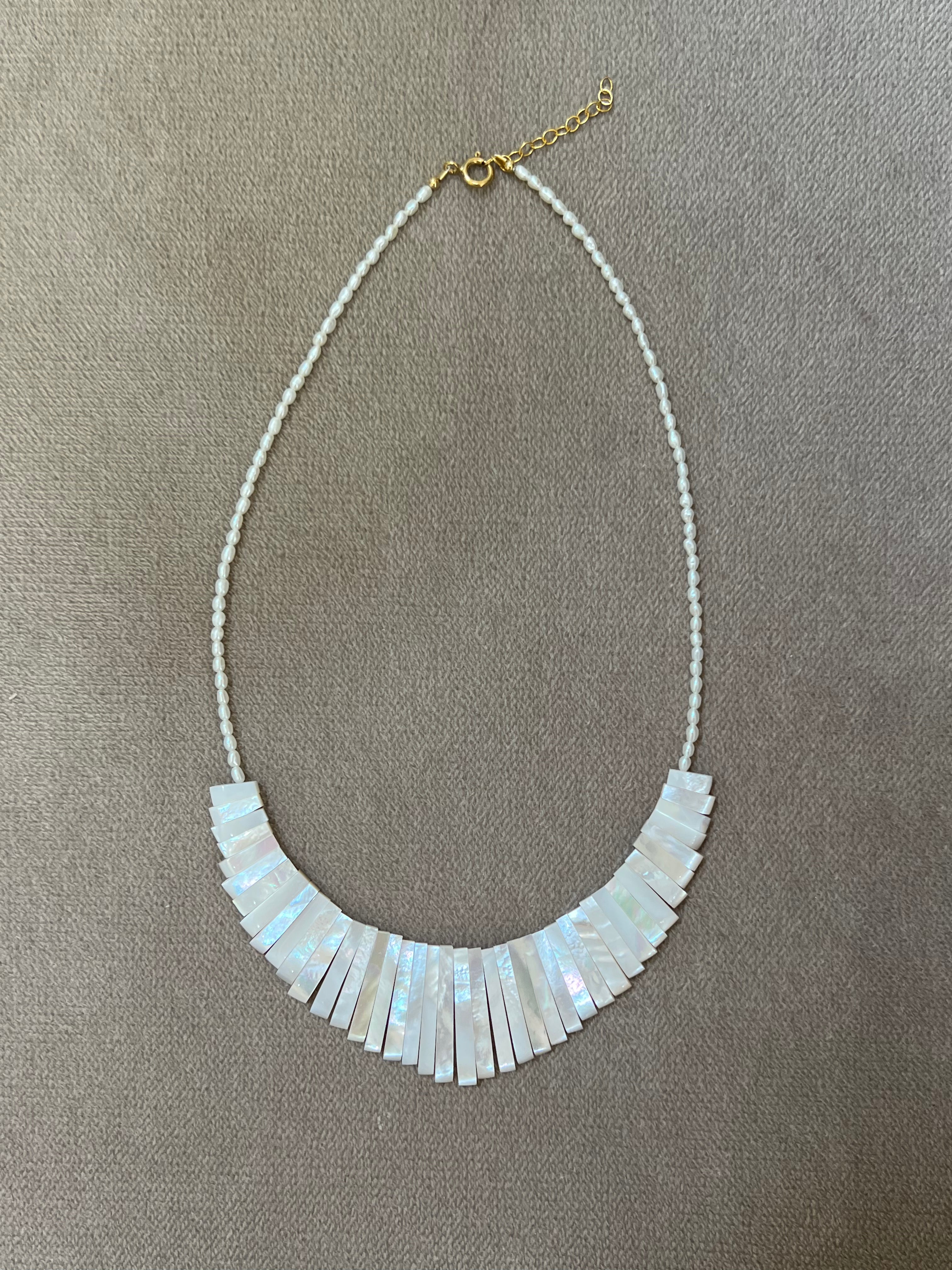 Mother of pearl Necklace Ariel