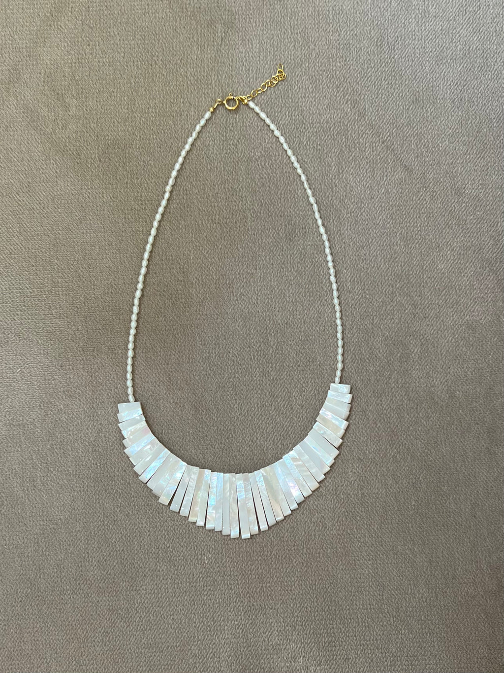 Mother of pearl Necklace Ariel