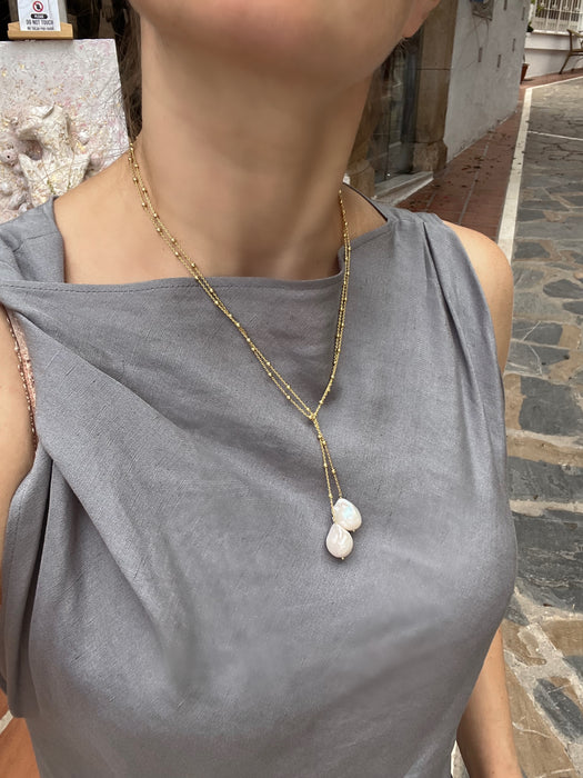 Lariat Necklace With Two Baroque Pearls