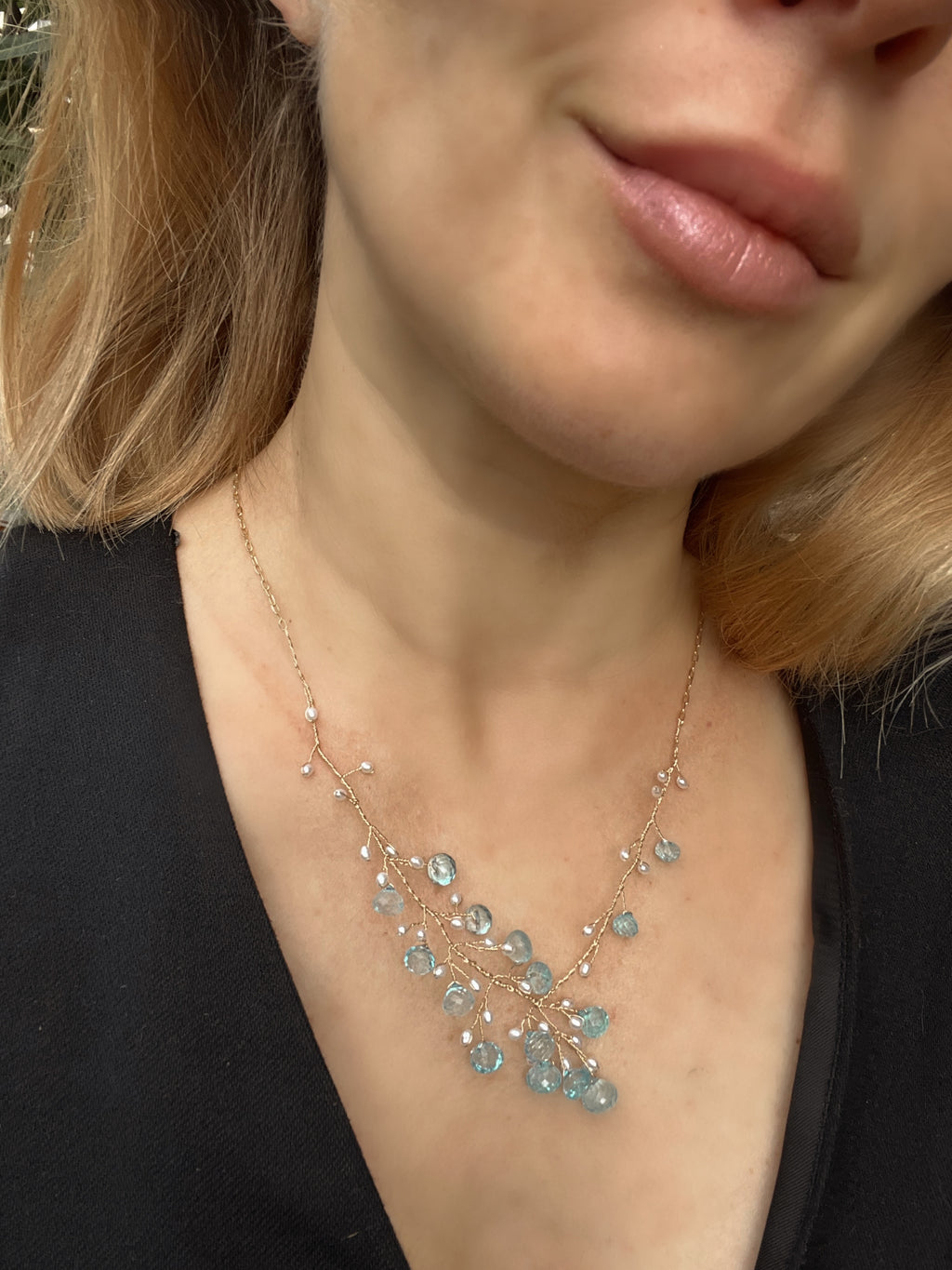Topaz and pearl branch necklace