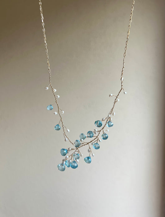 Topaz and pearl branch necklace