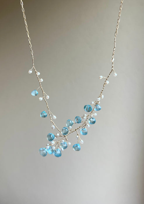 Topaz and pearl branch necklace