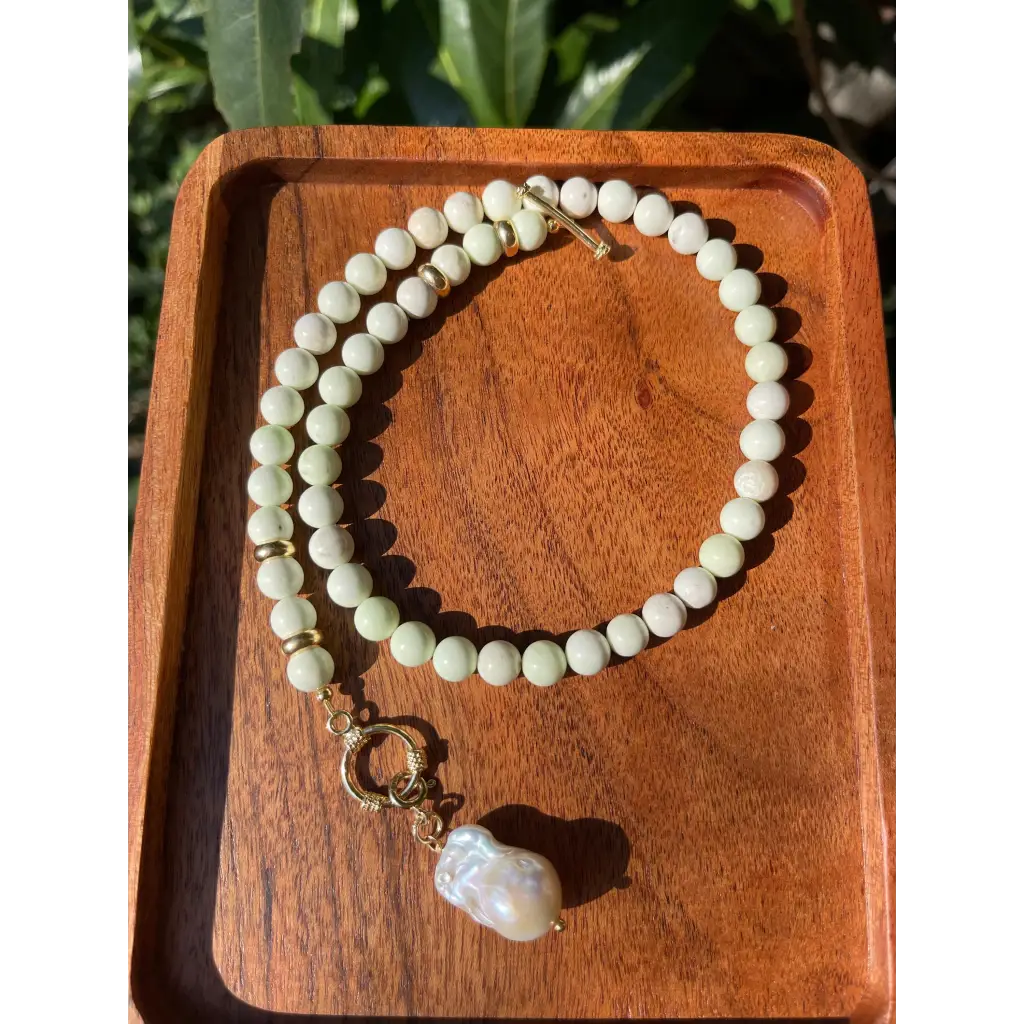 Baroque pearl and lemon chrysoprase beaded necklace