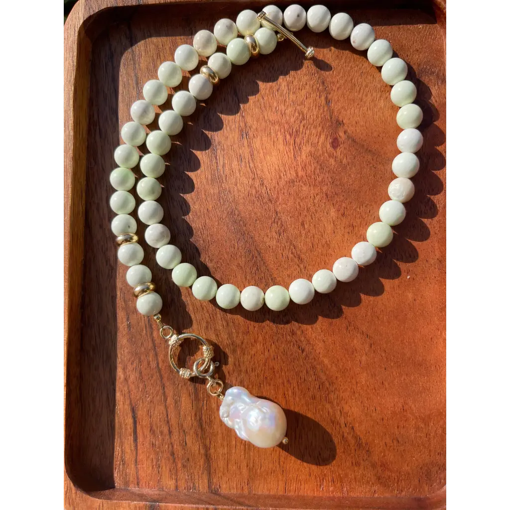 Baroque pearl and lemon chrysoprase beaded necklace