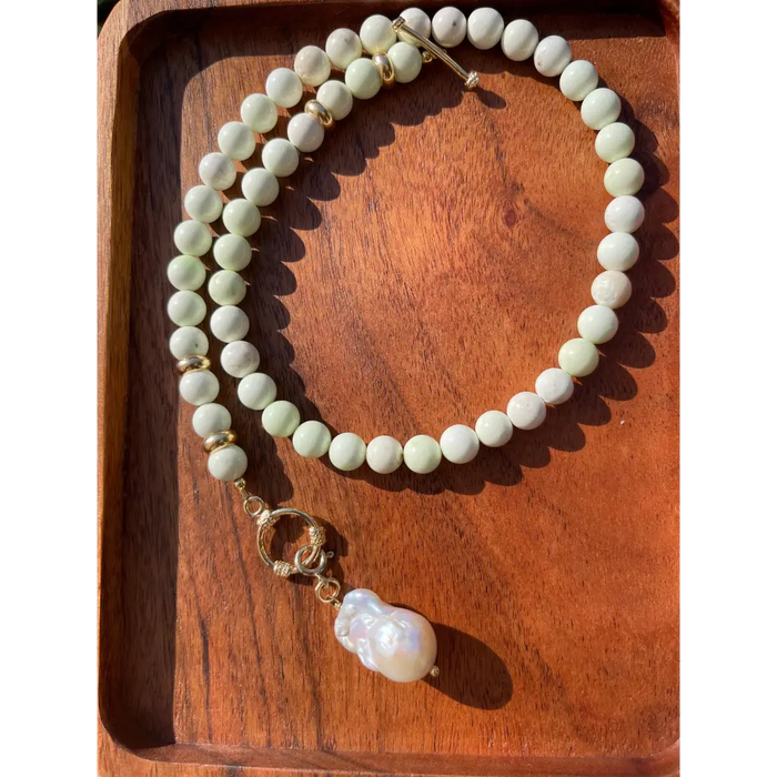 Baroque pearl and lemon chrysoprase beaded necklace