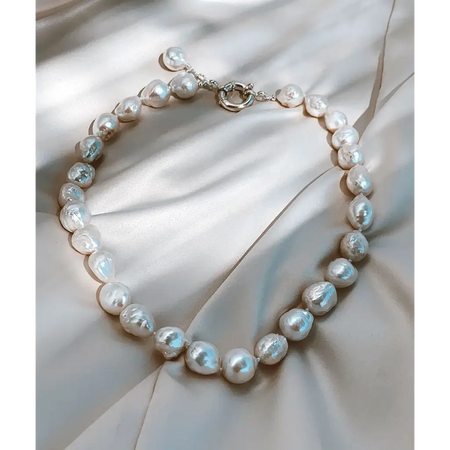 Baroque Pearls Necklace With Silver Marine Lock Real pearls