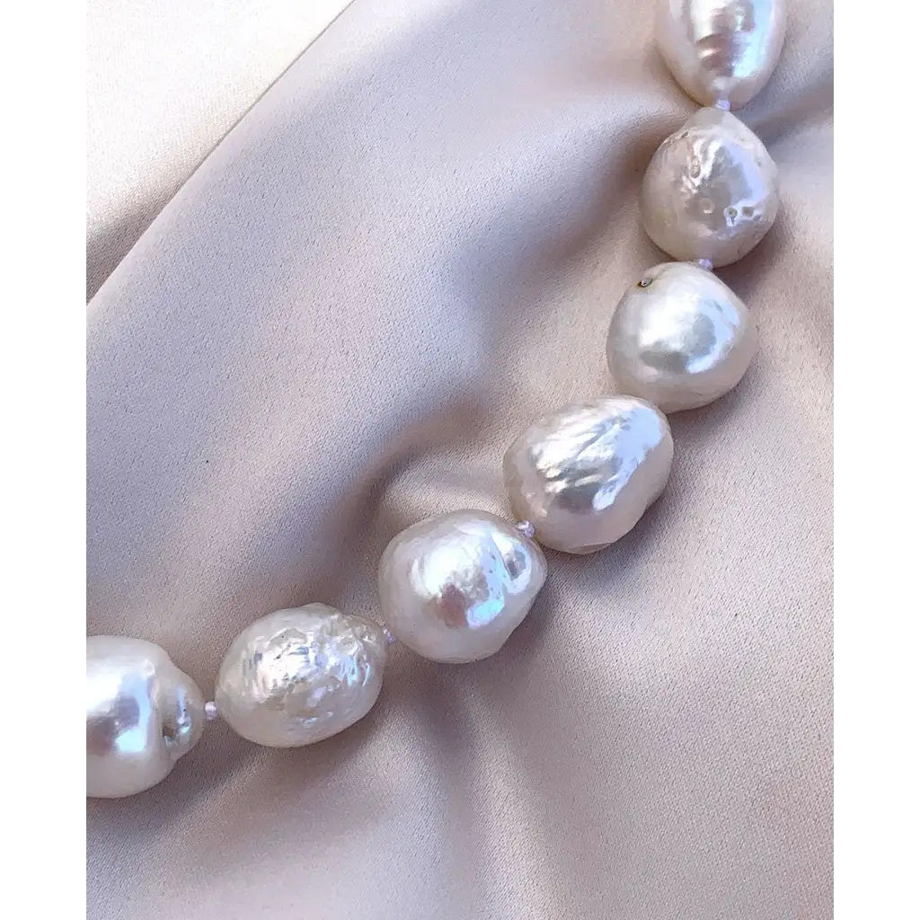 Baroque Pearls Necklace With Silver Marine Lock Real pearls