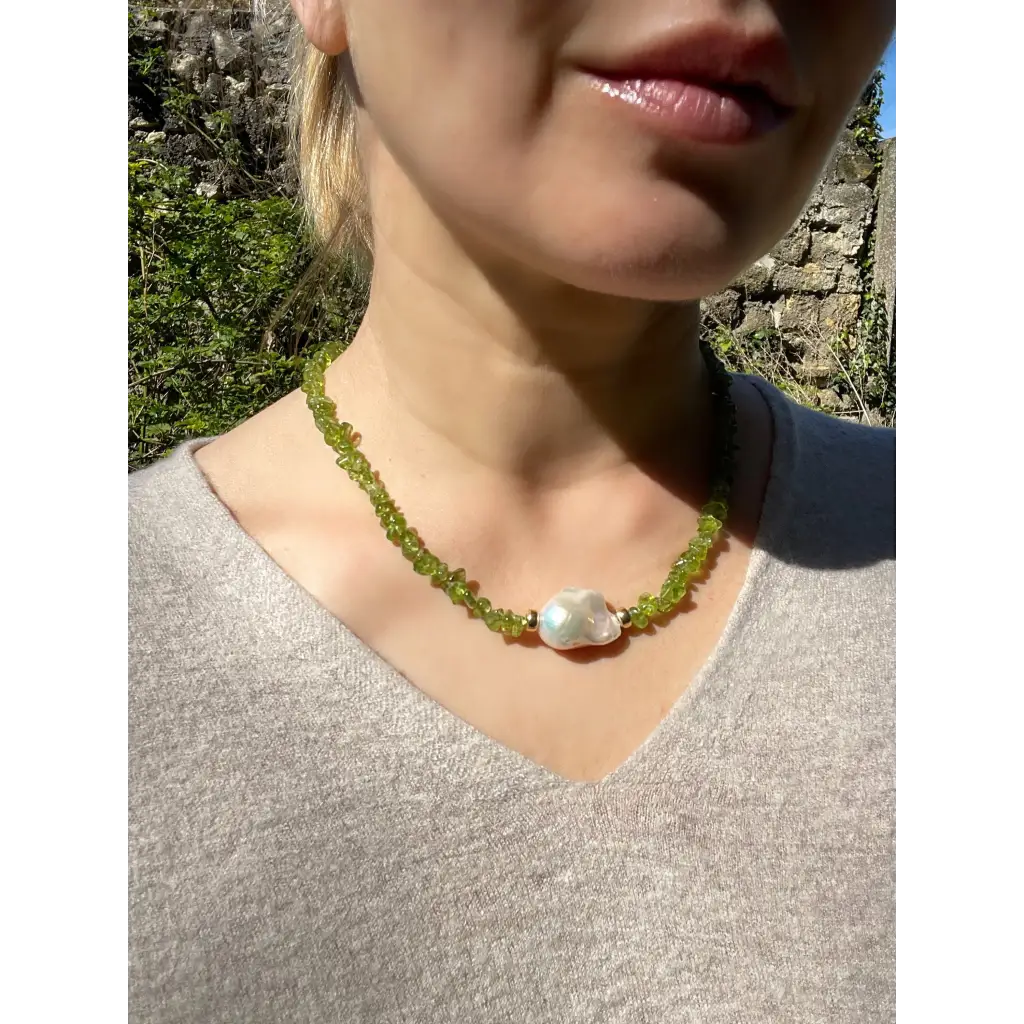 Baroque peridot and fresh water pearl necklace magnetic