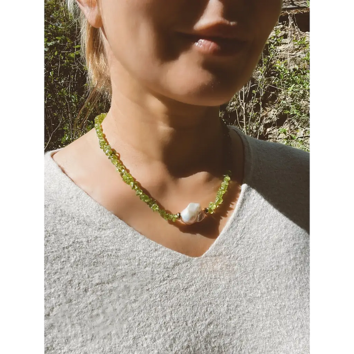 Baroque peridot and fresh water pearl necklace magnetic