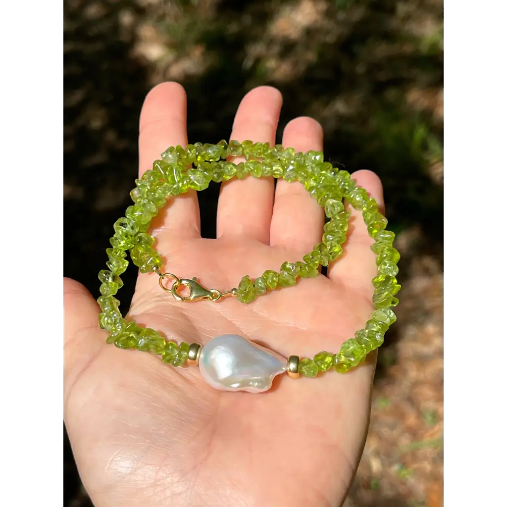 Baroque peridot and fresh water pearl necklace magnetic