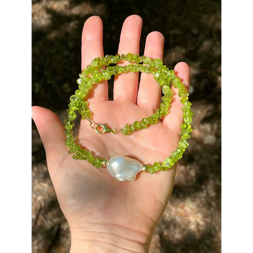 Baroque peridot and fresh water pearl necklace magnetic