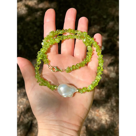 Baroque peridot and fresh water pearl necklace magnetic