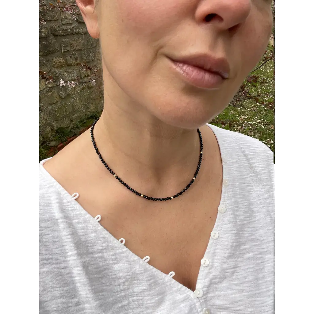 Black spinel necklace solid gold 18k minimalist jewelry